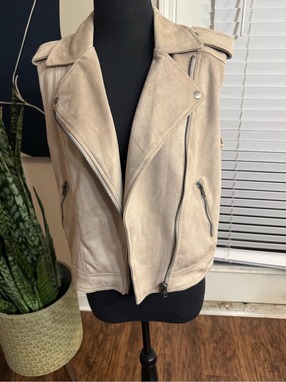 Philosophy Beige Sleeveless Moto Vest